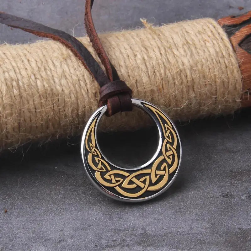 Celtic Knot Circular Pendant Necklace